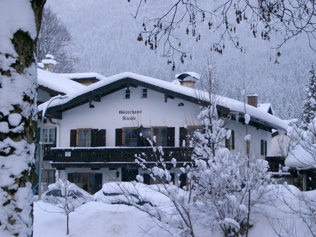 Gaestehaus Nicole Garmisch-Partenkirchen Exterior foto